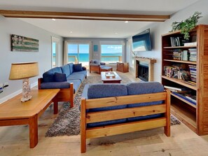 Property amenity - Squirrelly Banana by Topsail Realty (Holly Ridge)