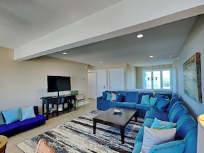 Estudio (4 Bedrooms) | Servicio de la propiedad