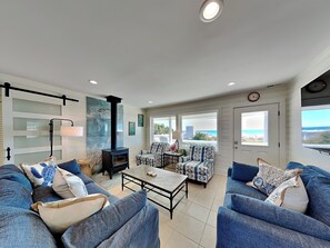 Studio (4 Bedrooms) | Property amenity