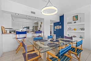 Dining - Oceanwalk 6-505 (New Smyrna Beach)
