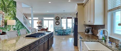 Studio (5 Bedrooms) | Property amenity