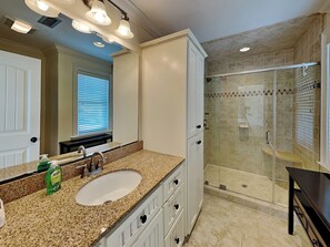 Studio (5 Bedrooms) | Property amenity