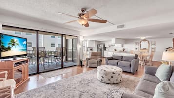 Condo, Multiple Beds (Sea Club #47 - Sea Haven) | Living area