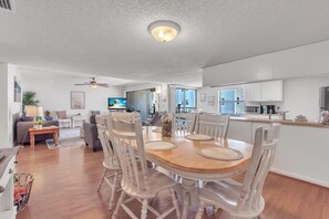 Apartment, Mehrere Betten (Sea Club #47 - Sea Haven) | Speisen