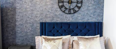 アパートメント | 2 室のベッドルーム、アイロン / アイロン台、WiFi (無料)、ベッドシーツ