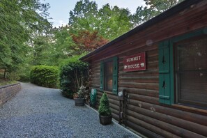 Exterior - Summit House, Ellijay, Ga (Ellijay)