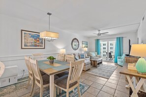 Condo, Multiple Beds (Sea Coast Gardens II 410) | Interior