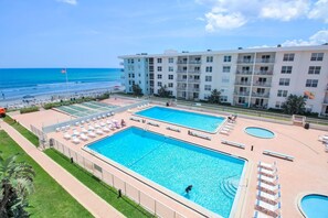 Lejlighed - flere senge (Sea Coast Gardens II 410) | Pool | Opvarmet pool