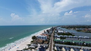 Condo, 1 King Bed with Sofa bed (Sea Club #25 - Dolphin's Watch) | Beach - Sea Club #25 - Dolphin's Watch (Indian Shores)