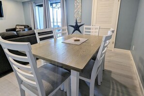 Condo, 1 King Bed with Sofa bed (Sea Club #25 - Dolphin's Watch) | Dining