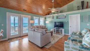 Studio (4 Bedrooms) | Property amenity