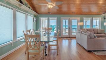 Studio (4 Bedrooms) | Property amenity