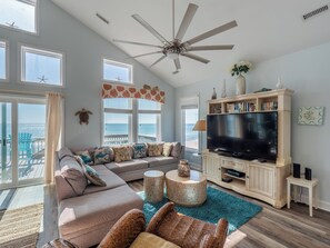 Estudi (6 Bedrooms) | Servei de l'allotjament