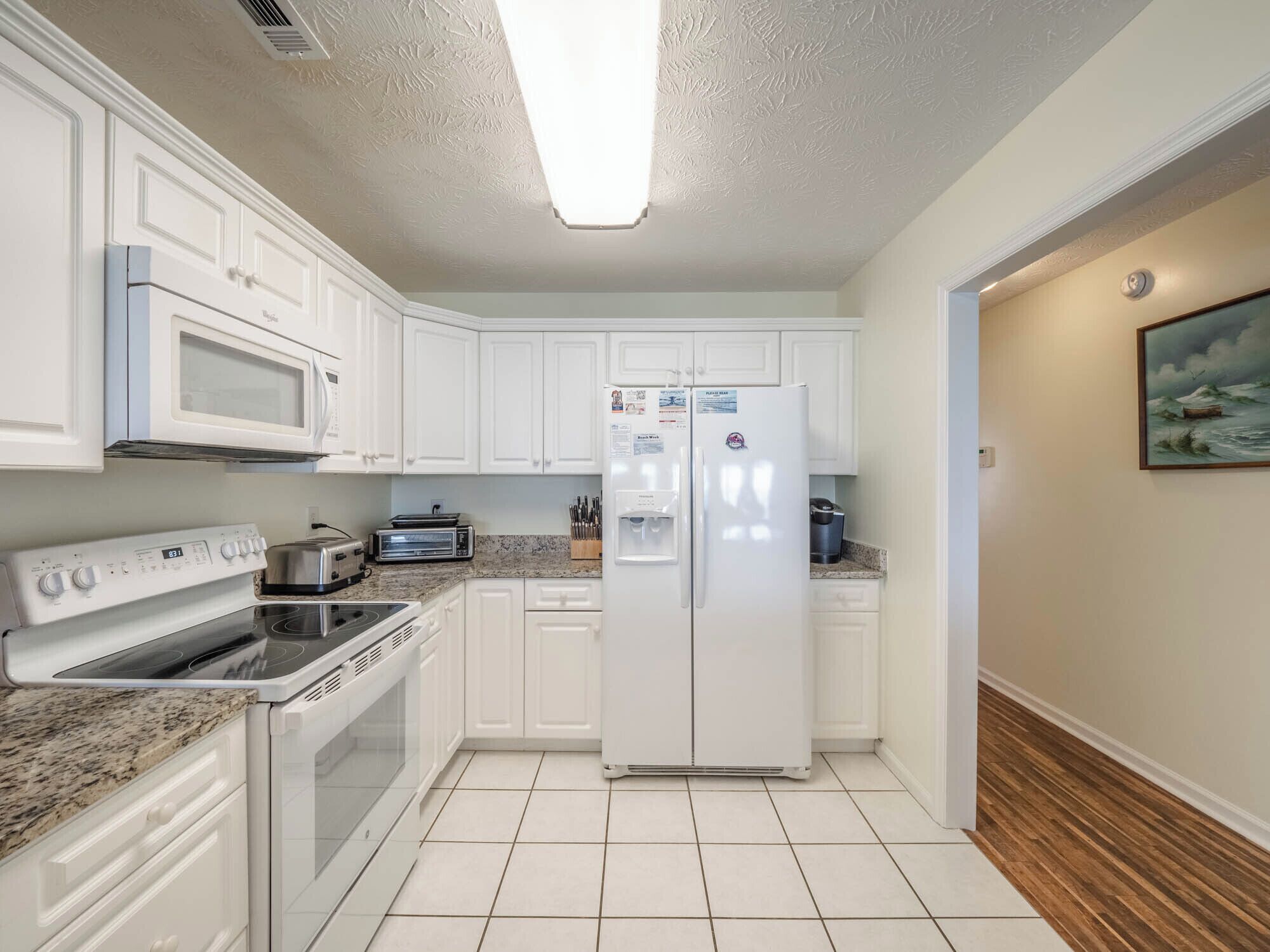 Studio (3 Bedrooms) | Property amenity