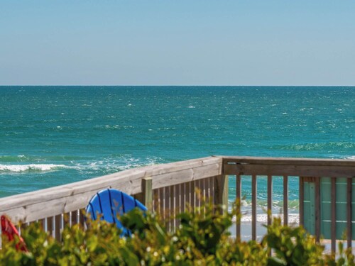 Beach Therapy by Topsail Realty