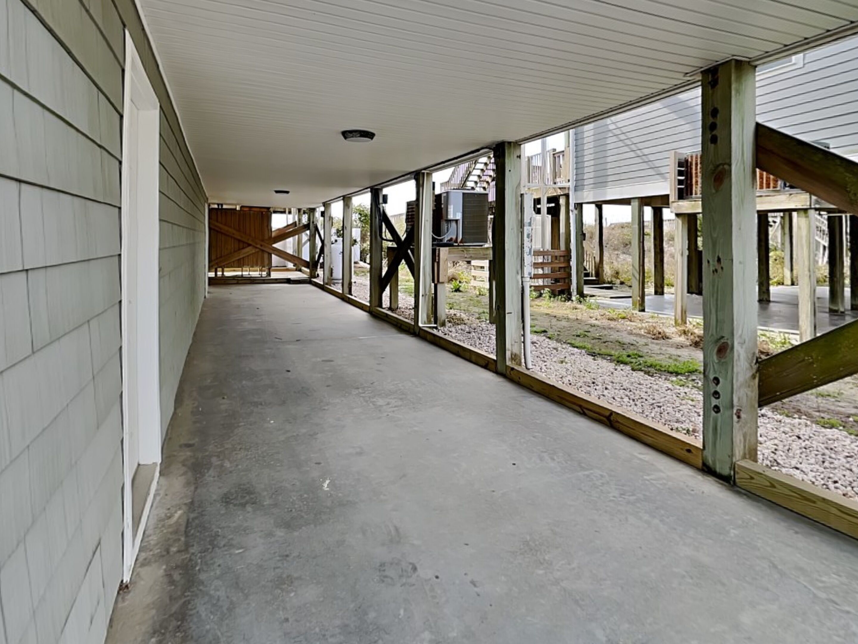 Studio (3 Bedrooms) | Property amenity