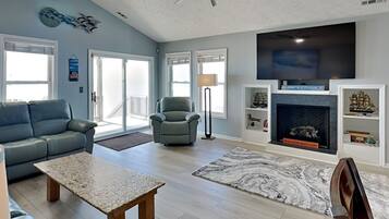 Studio (3 Bedrooms) | Property amenity