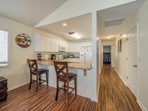 Studio (3 Bedrooms) | Ausstattung der Unterkunft