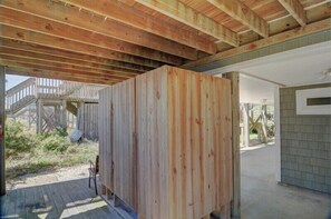 开间 (3 Bedrooms) | 住宿服务设施