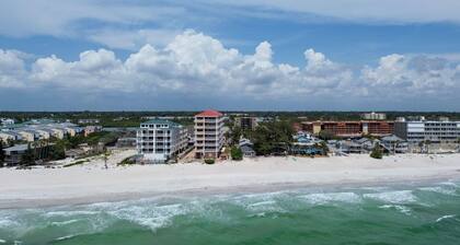 Sea Club #6 - Footprints in the Sand