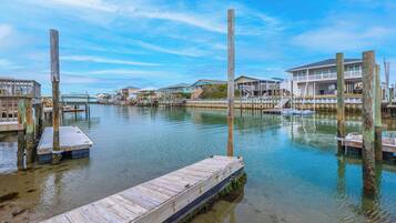 Studio (4 Bedrooms) | Property amenity