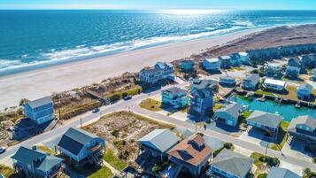 Studio (4 Bedrooms) | Property amenity