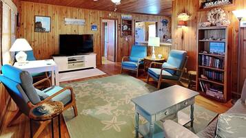 Studio (3 Bedrooms) | Property amenity