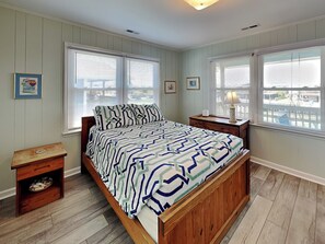 Studio (4 Bedrooms) | Property amenity