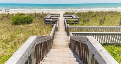 As Good As It Gets by Topsail Realty
