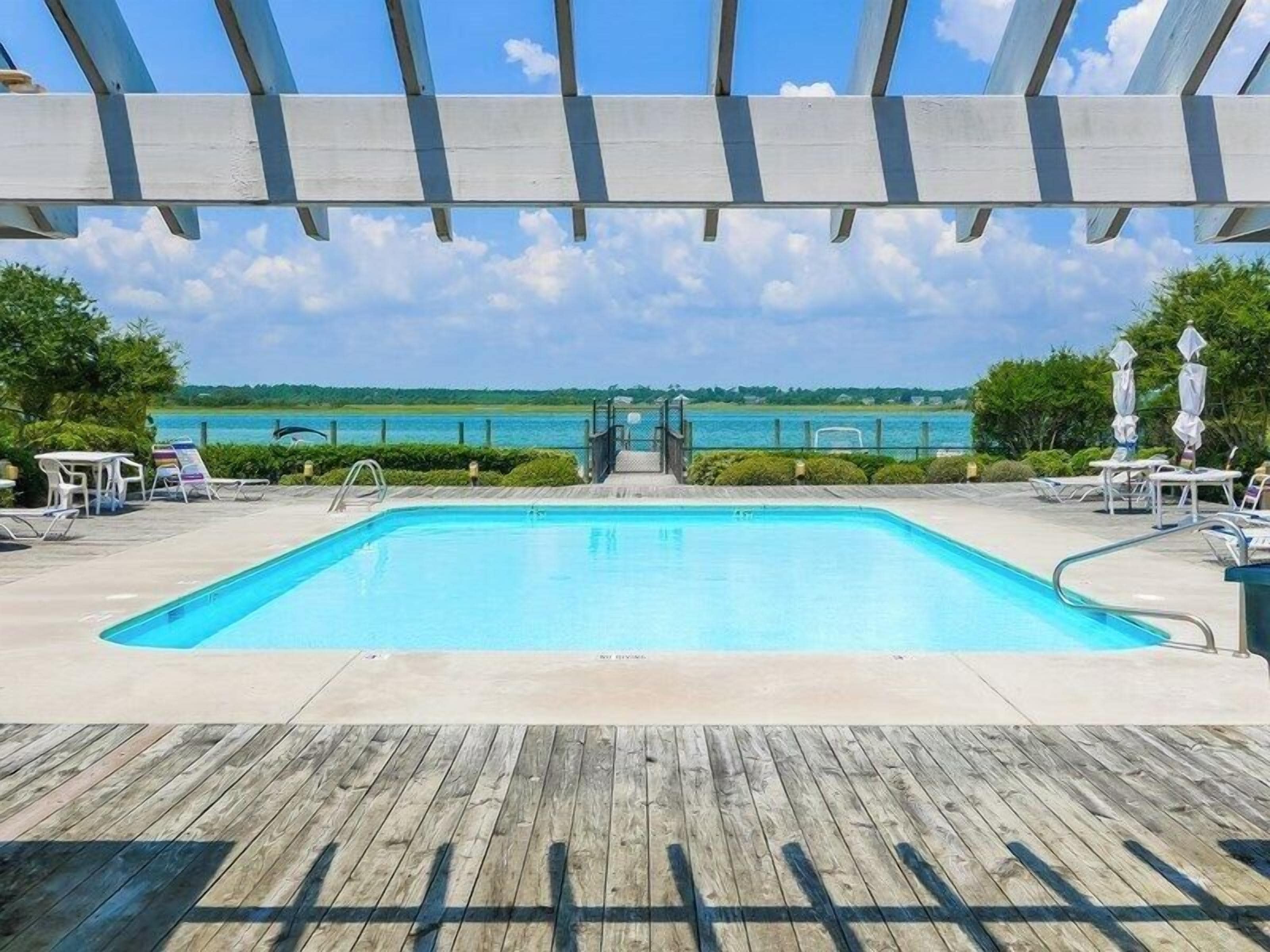 Studio (3 Bedrooms) | Property amenity