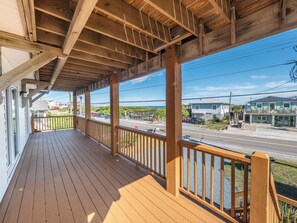 Studio (4 Bedrooms) | Property amenity