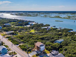 Studio (4 Bedrooms) | Property amenity