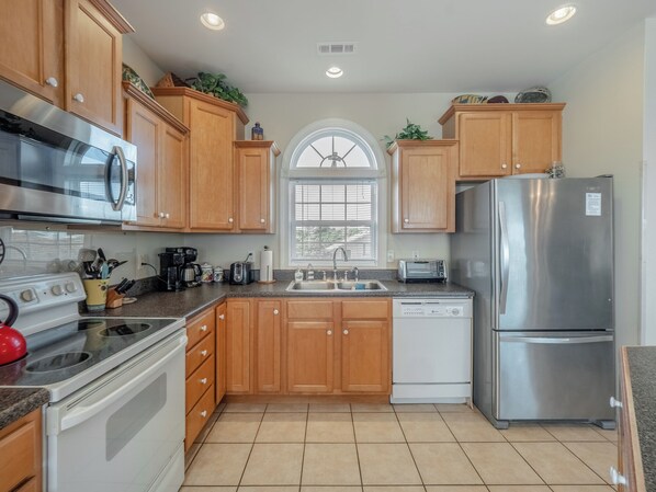 Estudio (4 Bedrooms) | Servicio de la propiedad