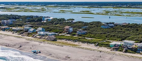 Studio (4 Bedrooms) | Property amenity