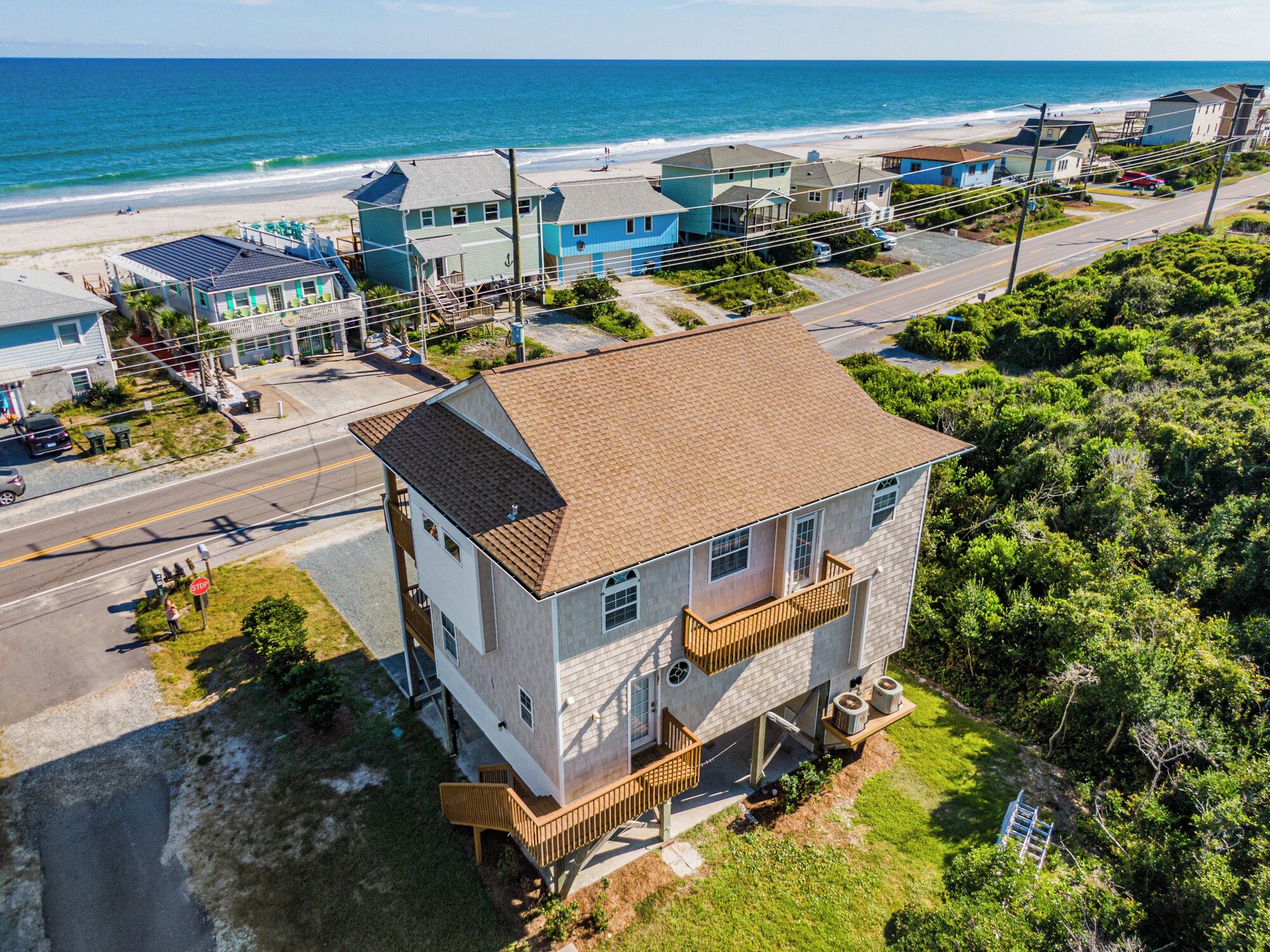 Studio (4 Bedrooms) | Fasade