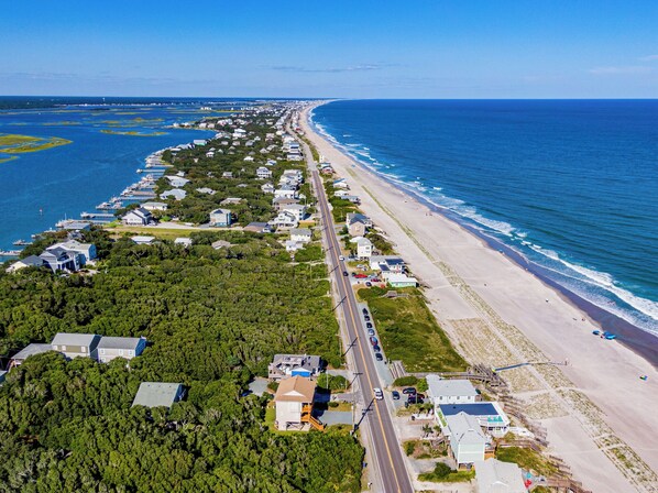 Studio (4 Bedrooms) | Property amenity