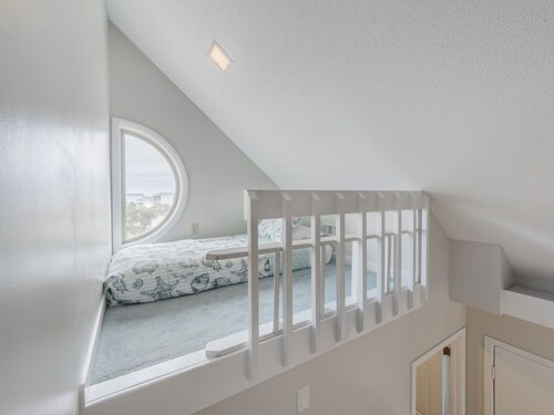 Serenity Now by Topsail Realty