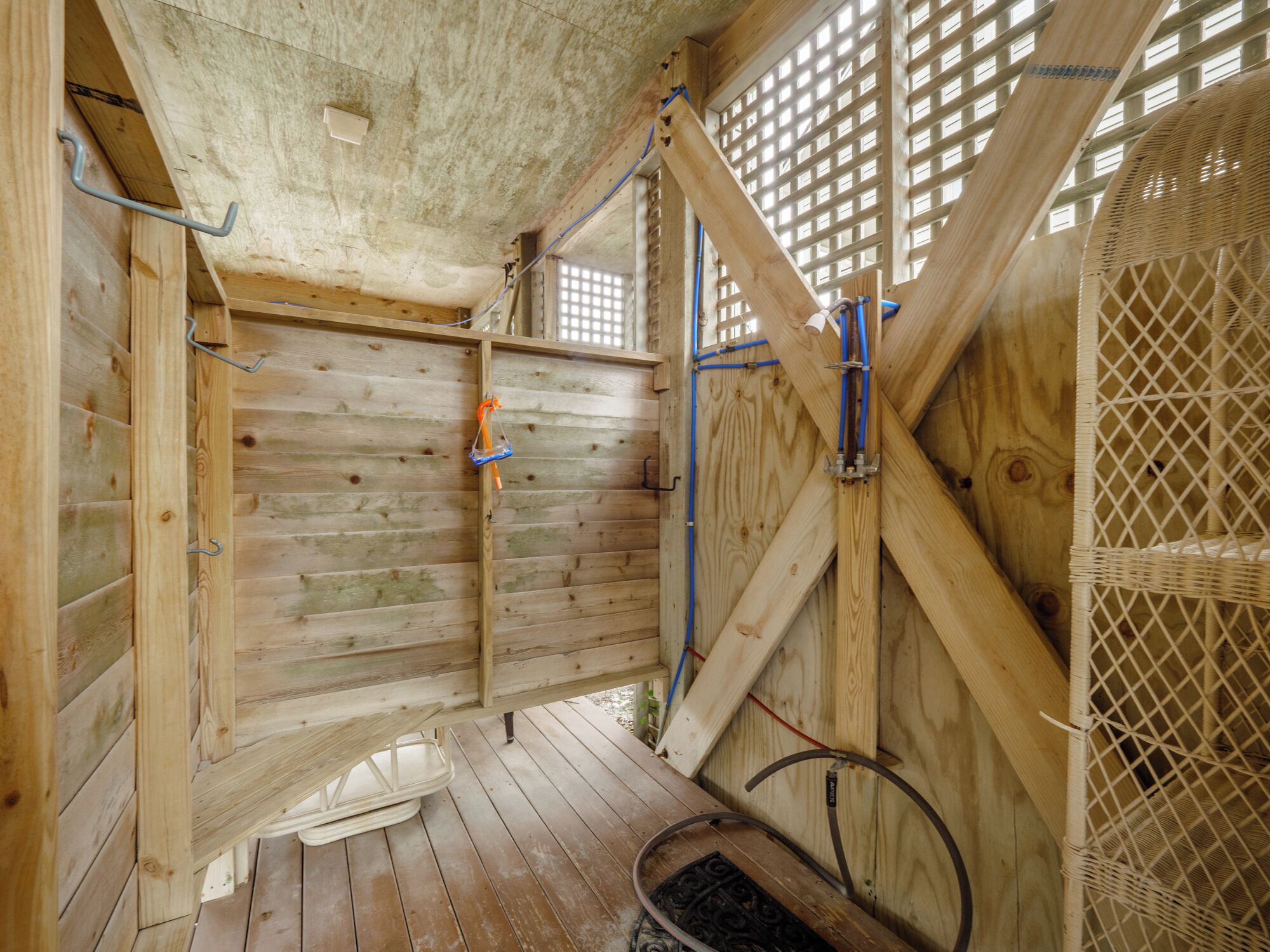 Studio (2 Bedrooms) | Property amenity