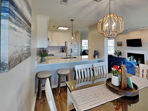 Serenity Now by Topsail Realty