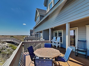 Studio (2 Bedrooms) | Property amenity