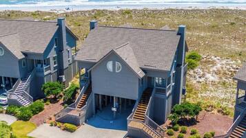 Studio (2 Bedrooms) | Exterior