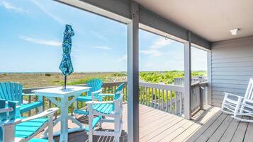 Studio (2 Bedrooms) | Property amenity