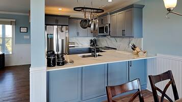 Studio (2 Bedrooms) | Property amenity