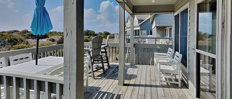 Studio (2 Bedrooms) | Property amenity