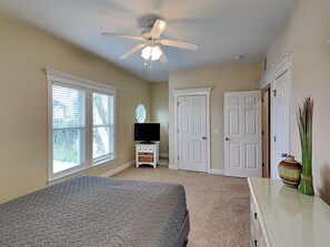 Studio (4 Bedrooms) | Property amenity - Jolly Dave's by Topsail Realty (Holly Ridge)