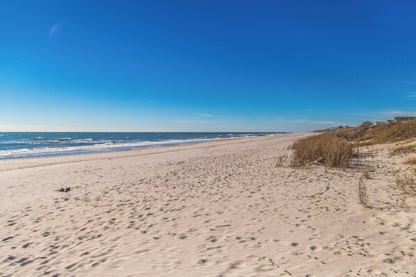 Studio (4 Bedrooms) | Property amenity