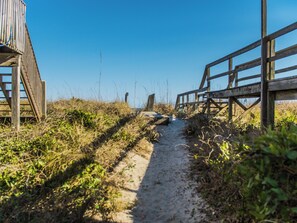 Studio (4 Bedrooms) | Property amenity - Dock Holliday (Holly Ridge)