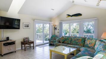 Studio (4 Bedrooms) | Property amenity