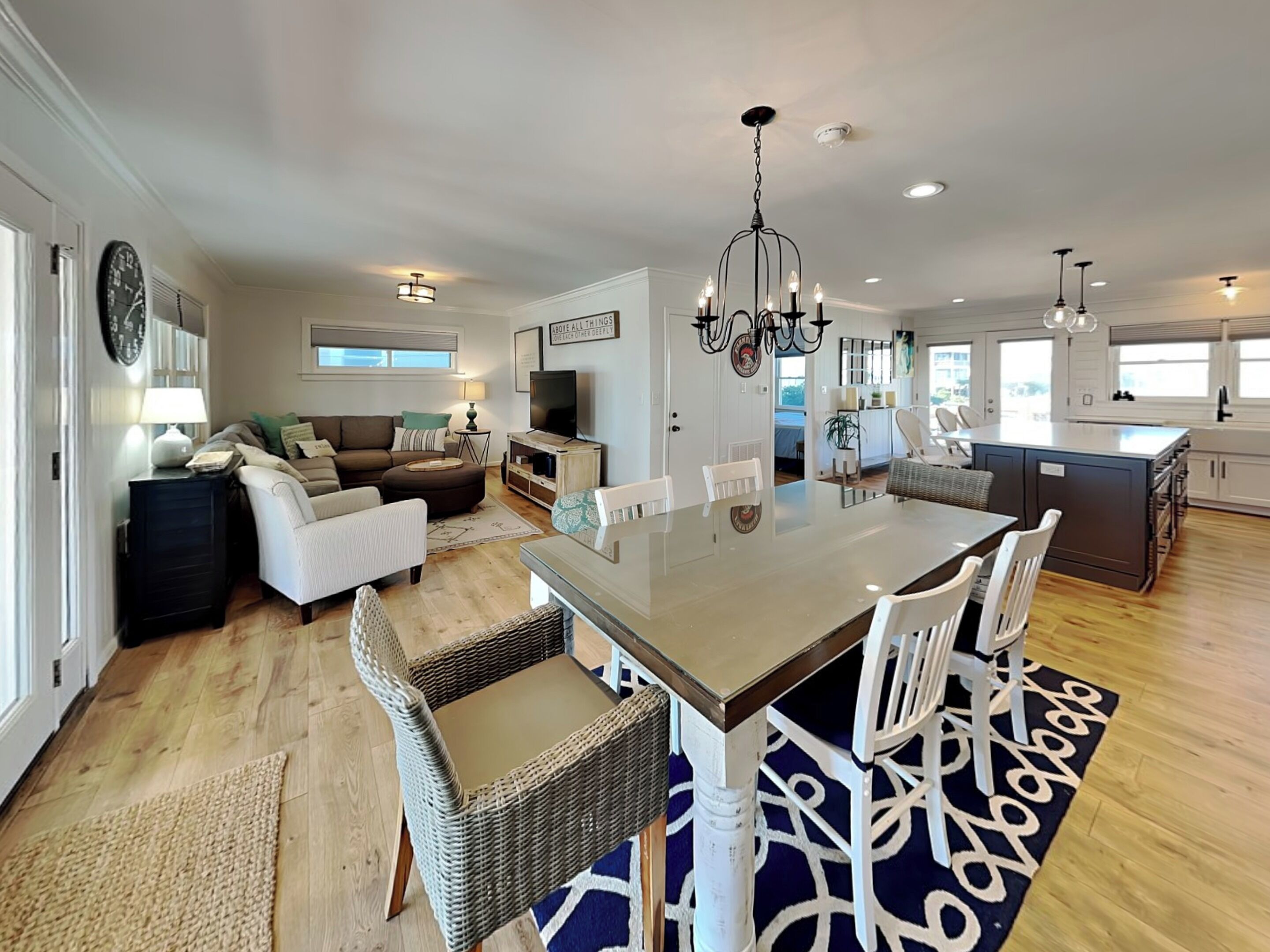 Studio (3 Bedrooms) | Property amenity