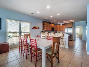 Studio (5 Bedrooms) | Property amenity - Sand By Me by Topsail Realty (Holly Ridge)